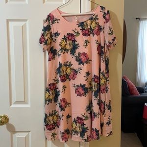 Pink floral dress with pockets